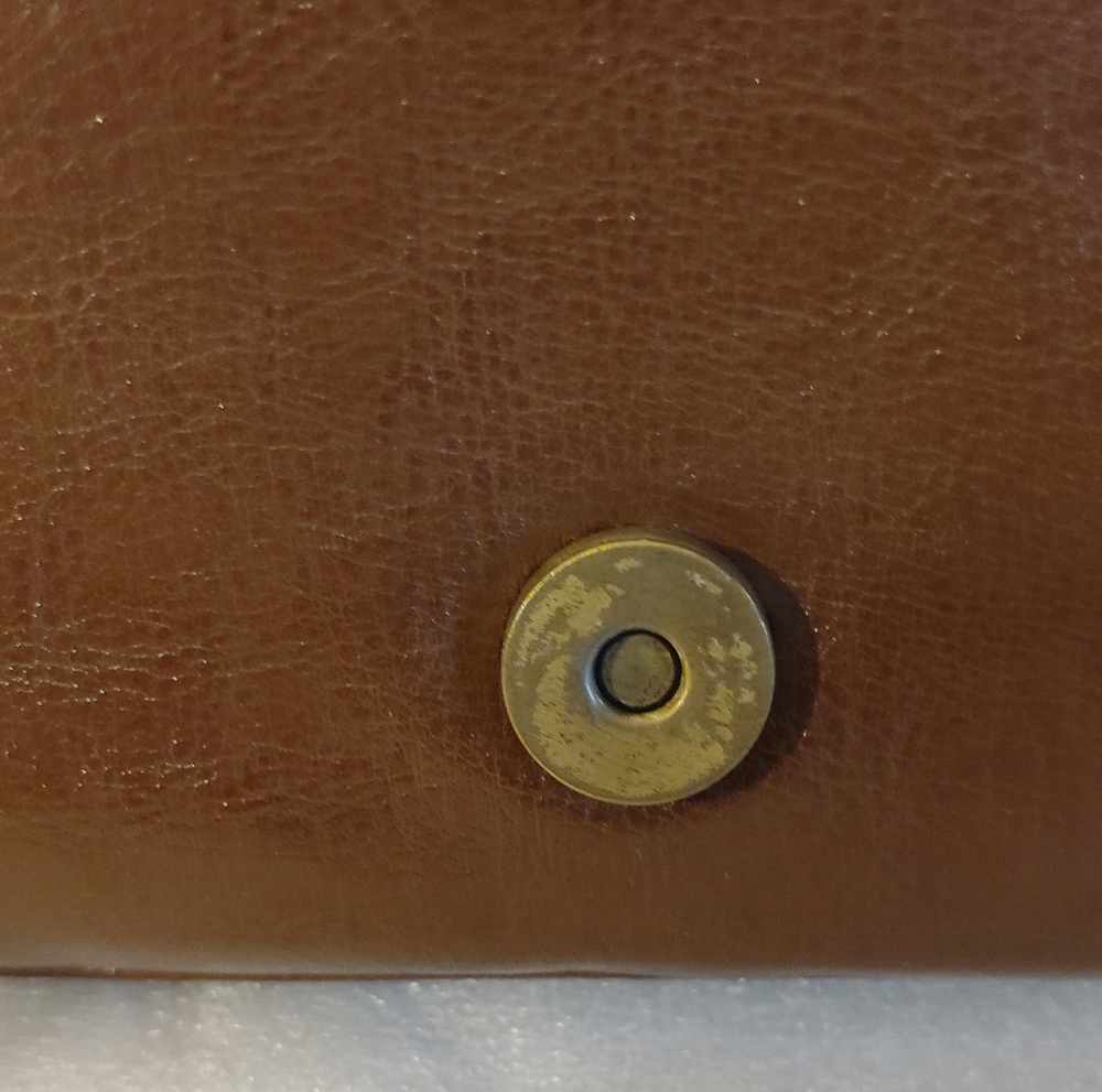 Vintage Handbag with Gold Accents - Picture 8 of 8